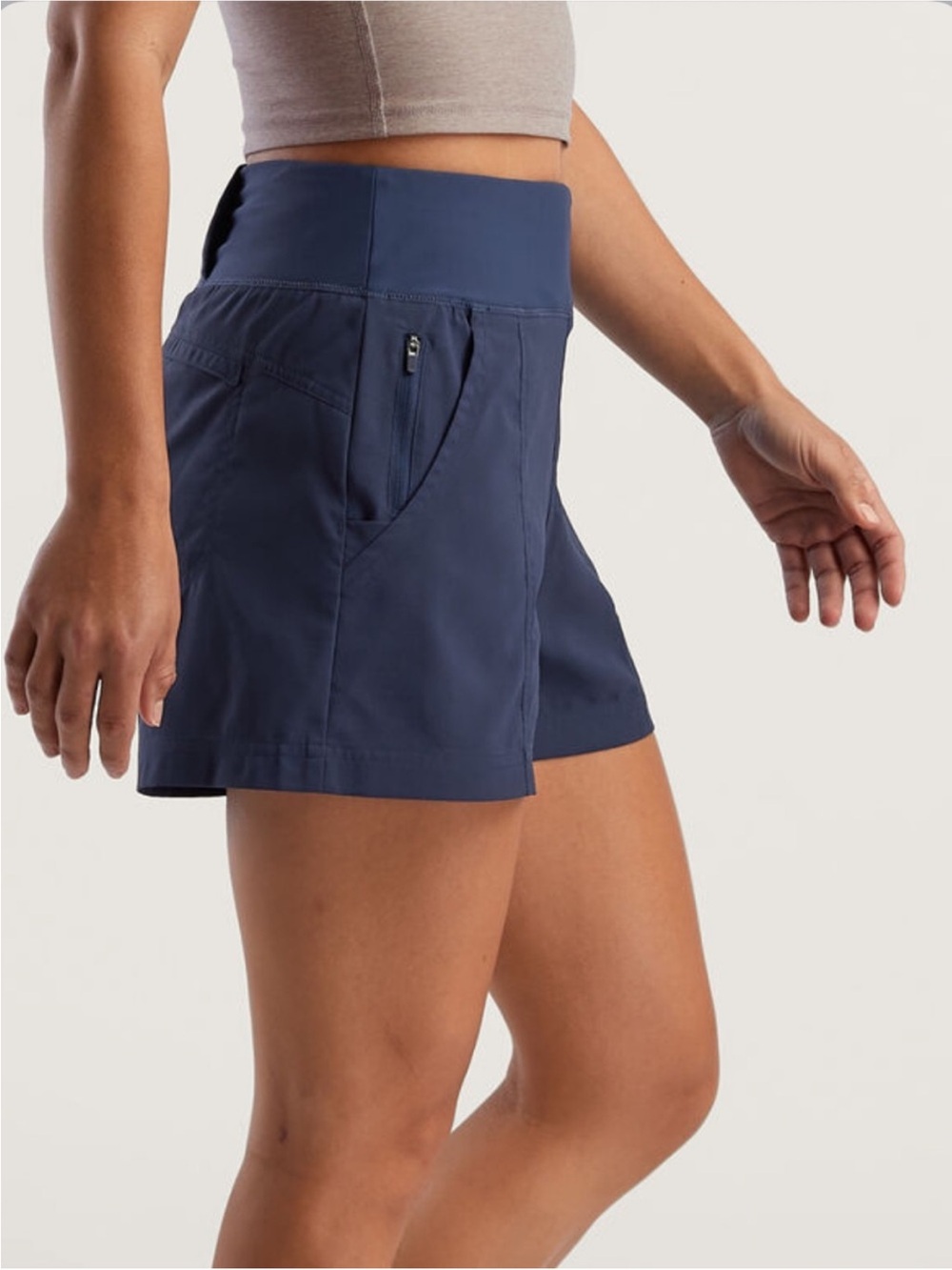 Title Nine Cordillera Hiking Shorts in Blue Size L UPF 50 EUC Sport Athletic